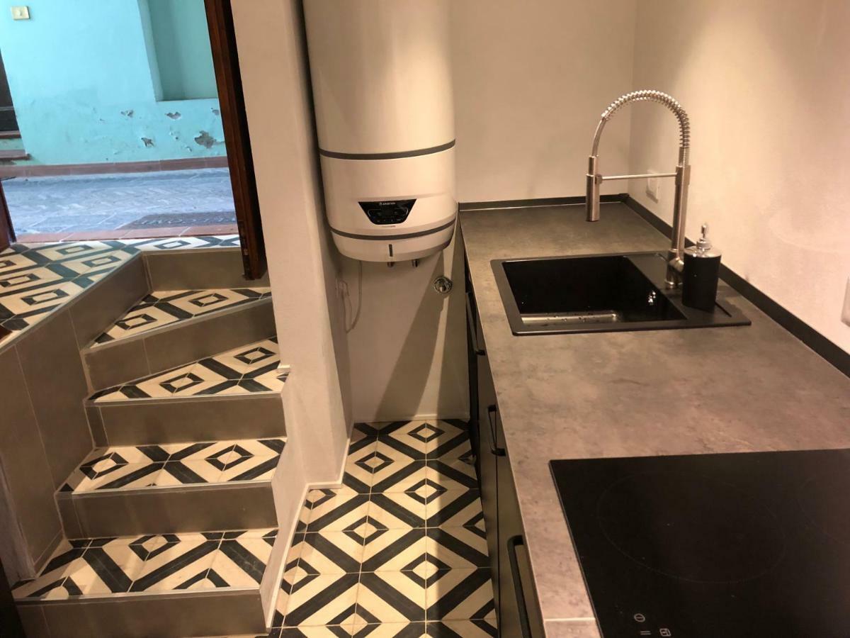 Un Piccolo Rifugio A Pochi Passi Dal Duomo Lägenhet Ferrara Exteriör bild
